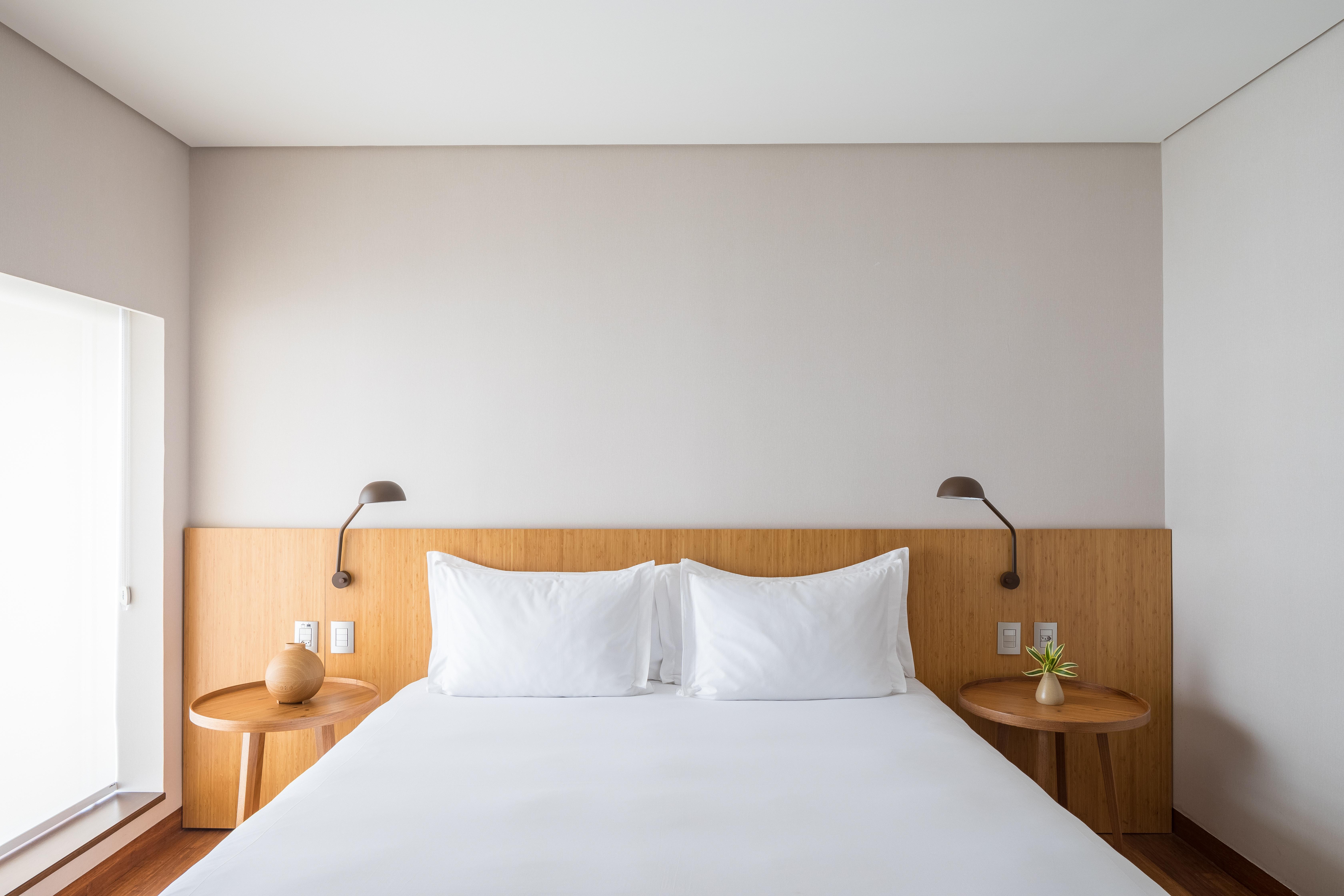 B Hotel 5*